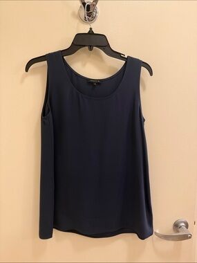 Lafayette 148 100% Silk Navy Scoop Neck Sleeveless Top